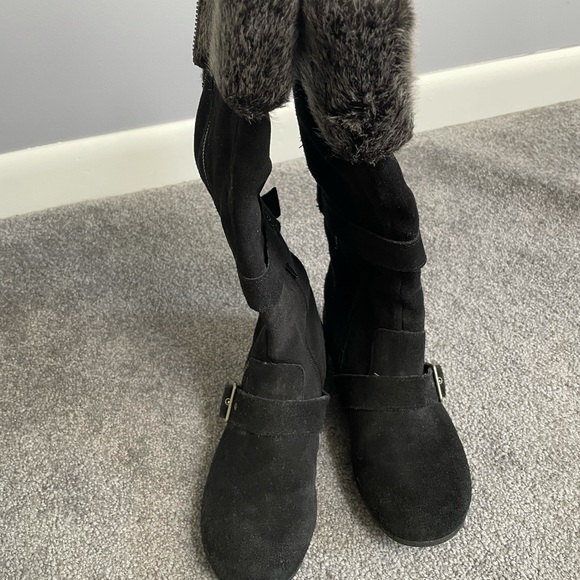 Black Suede Faux Fur Boots - Picture 5 of 5